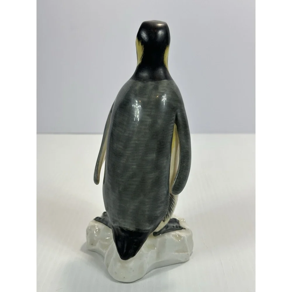 Vintage Penguin On Ice T. Goode & Co. South Audley ST London Staff's England